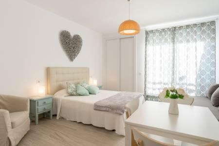 Estudio Apartamento Nuevo Benalbeach 贝纳尔马德纳 外观 照片