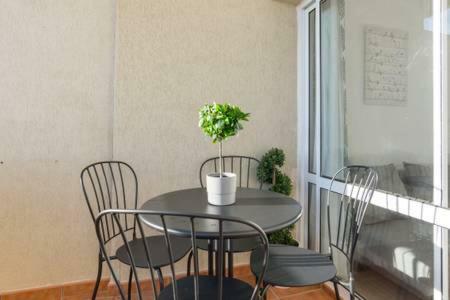 Estudio Apartamento Nuevo Benalbeach 贝纳尔马德纳 外观 照片